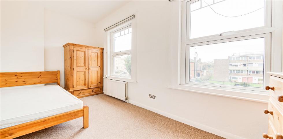 			GARDEN , 2 Bedroom, 1 bath, 1 reception Flat			 Shoot Up Hill, KILBURN